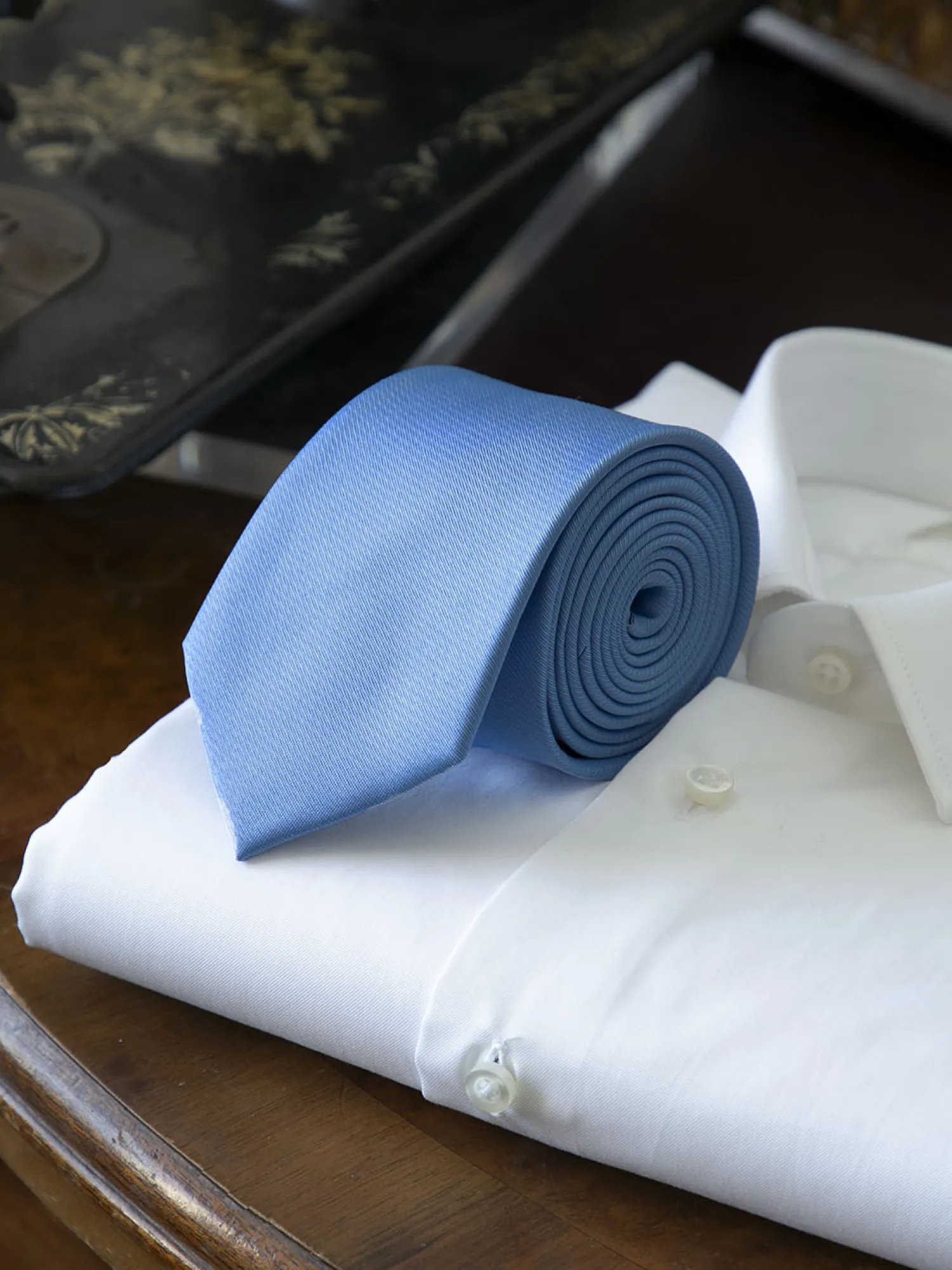 Bruce Field Cravate pure soie lisse